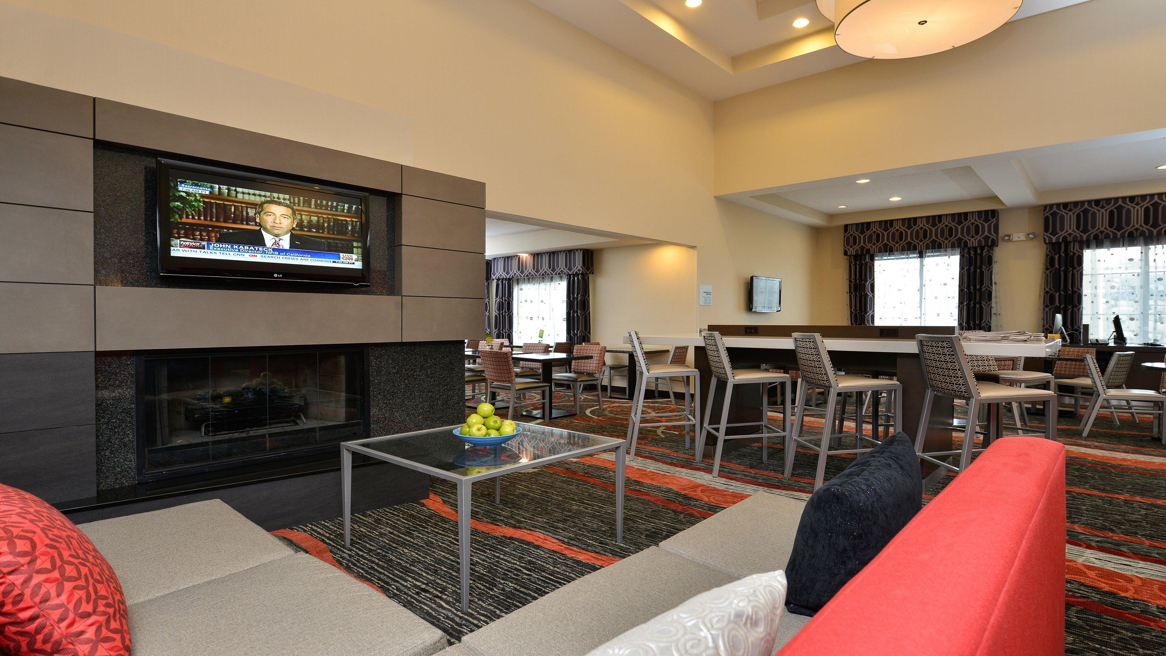 Holiday Inn Express Boston-Milford By Ihg Zewnętrze zdjęcie