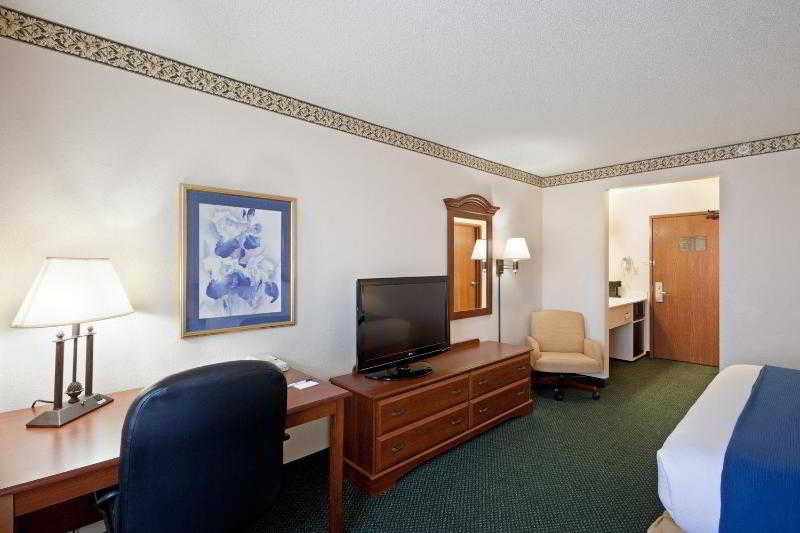 Holiday Inn Express Boston-Milford By Ihg Pokój zdjęcie